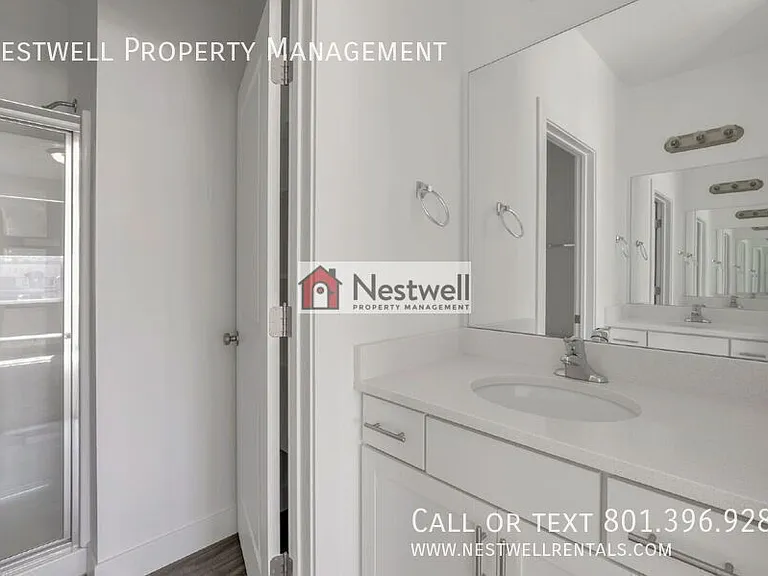 7946 S 5440 W — Photo 17