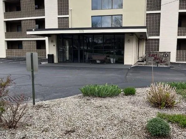 175 Hoffman Ave APT 309, Cranston, RI 02920