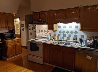 3235 Vine St APT 1, Cincinnati, OH 45220