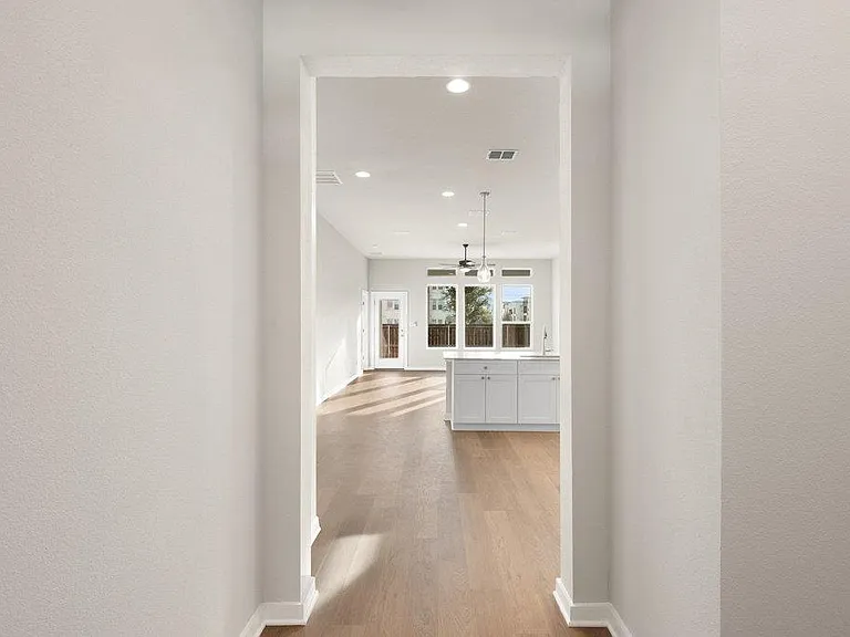 2209 Grenache Dr — Photo 4