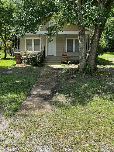507 Magnolia St Photo 1
