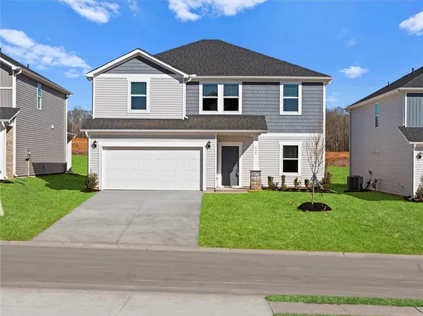 107 Blooming Meadow Rd, Piedmont, SC 29673