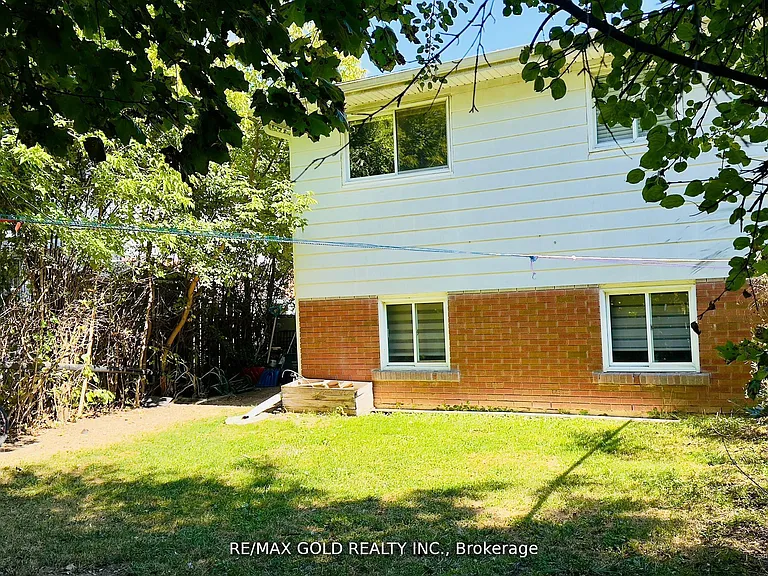 156 Mooregate Cres #LOWER — Photo 27