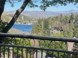 28810 Cedar Dr, Lake Arrowhead, CA 92352