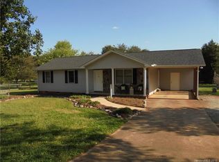 135 Parkland Dr, Salisbury, NC 28146