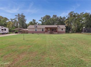 10113 Plum Point Rd, Oil city, LA 71061