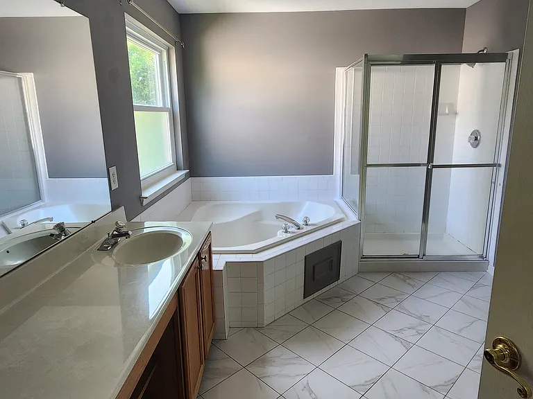 5187 Boscombe Ct — Photo 6