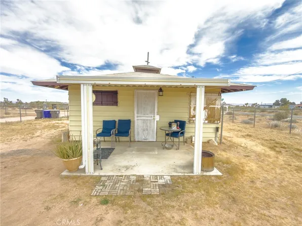 58388 Aberdeen Rd, Yucca Valley, CA 92284