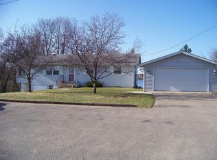 122 City Park Rd, Alexandria, MN 56308