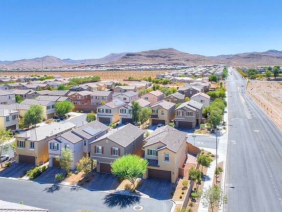 3rd image of 6489 Malibu Lagoon Ct