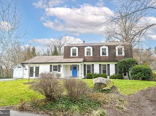 2218 24th St N, Arlington, VA 22207