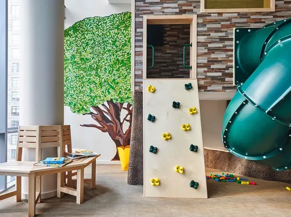 565 Broome Street image 14 of 19