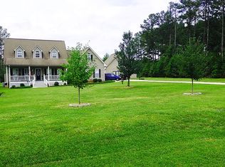 46 Pineview Dr, Winterville, GA 30683