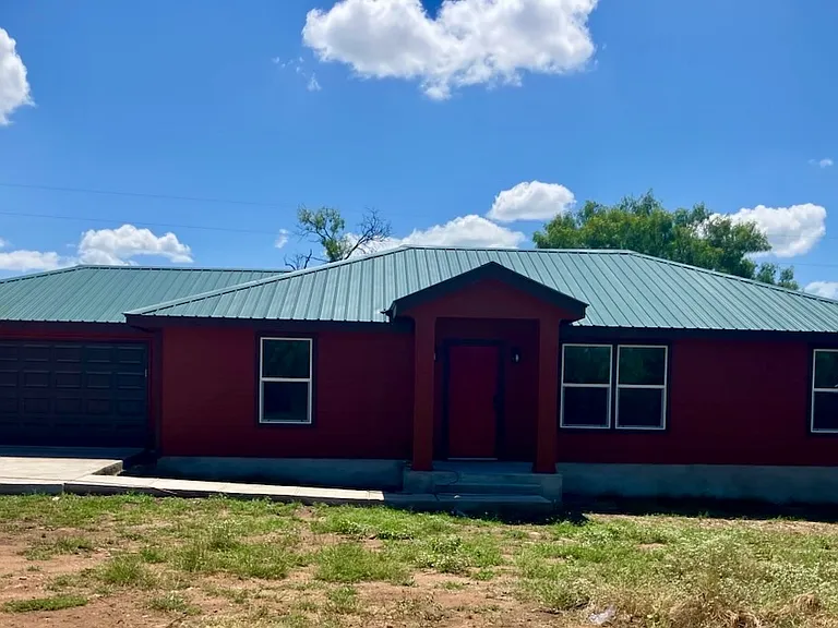 178 W Flag Creek Ranch Rd — Photo 1