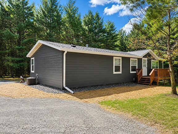 5th image of 3685 Old 26 Rd