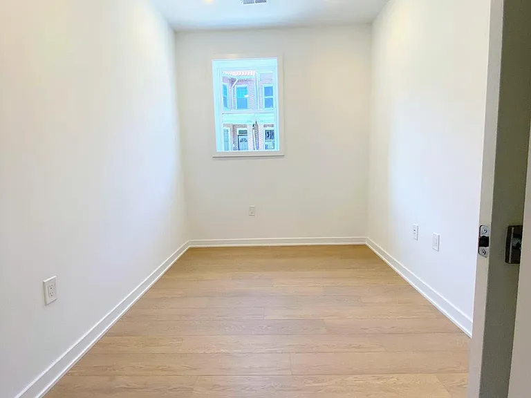 3435 Brown St NW #21 — Photo 13
