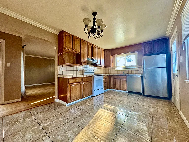 668 Santa Coleta Ct — Photo 6