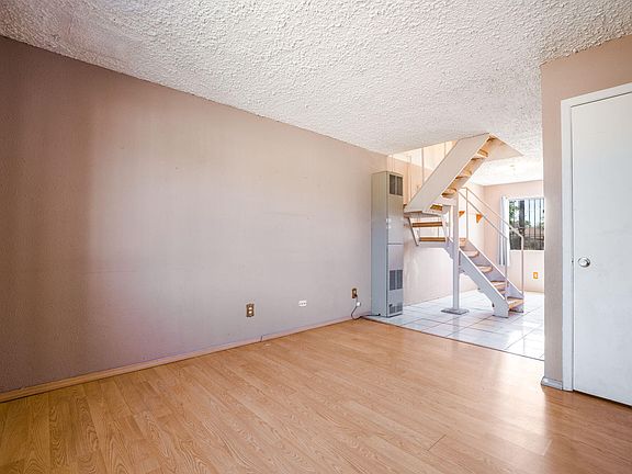 3rd image of 143 Espejo St NE