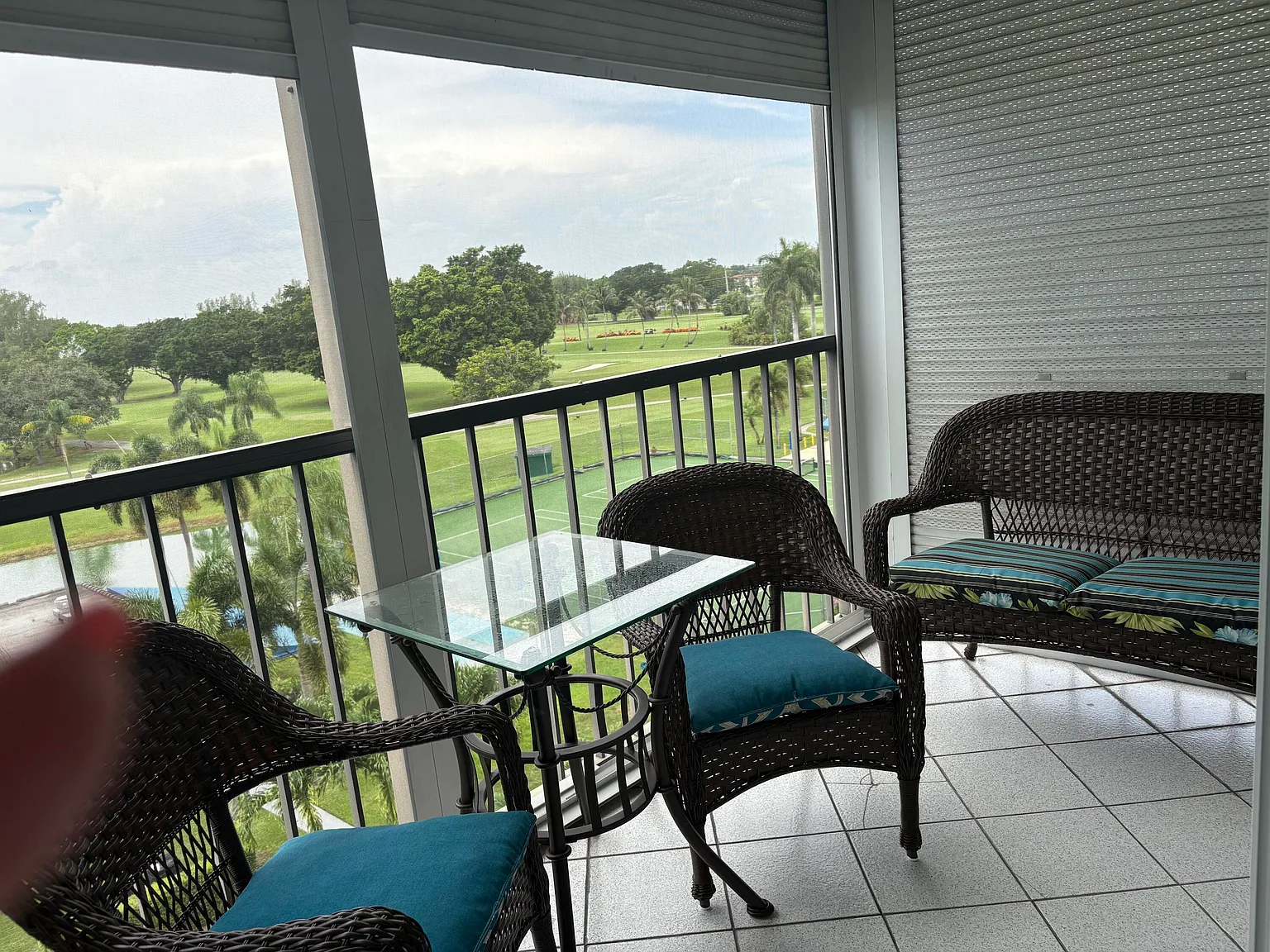 1 bed, 1.5 bath, 800 sqft, $1,700 — Photo 3
