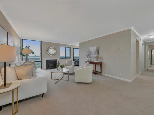 1081 Beach Park Blvd APT 202, Foster City, CA 94404