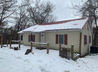 696 Core Rd, Romney, WV 26757