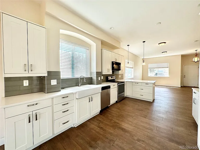 10625 W 58th Ave #A — Photo 2