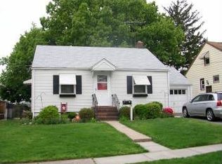386 Union Ave, Clifton, NJ 07011
