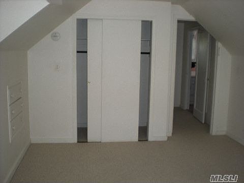5th image of 2567 Harvey Ave