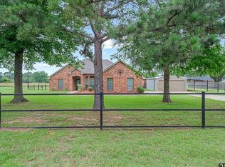 835 Harlan Dr, Crandall, TX 75114