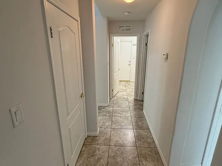 12710 Crystal Cove Ave — Photo 8