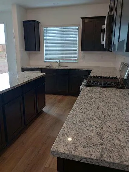 Kitchen Granite