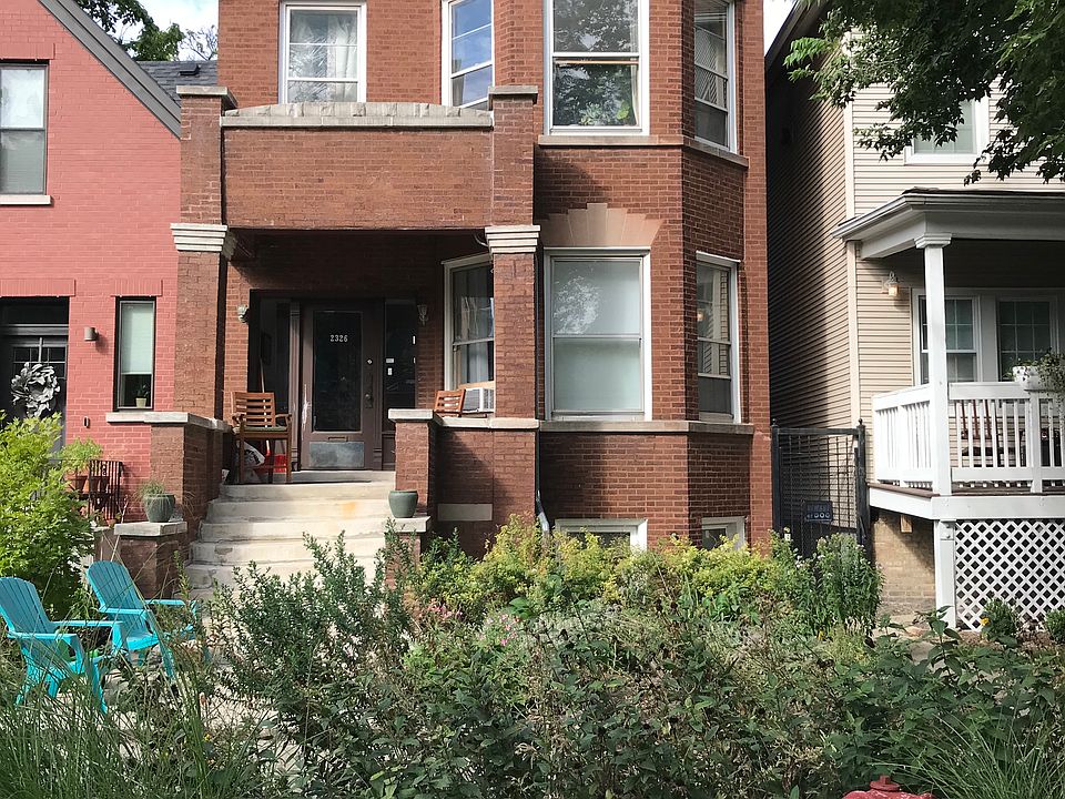 1st image of 2326 N Sawyer Ave APT 2