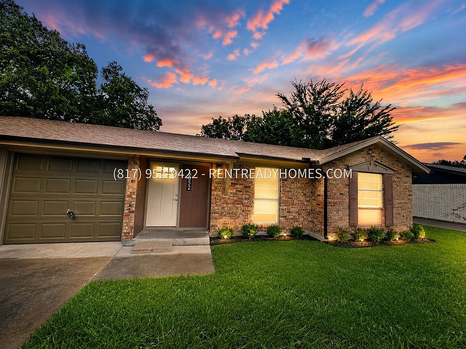 1st image of 6052 Holiday Ln