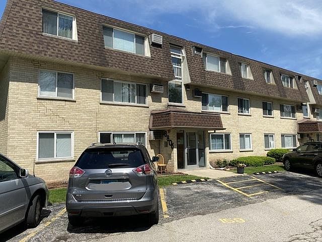 1st image of 8806 Briar Ct APT 3C