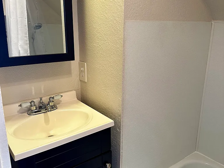 777 G St #6 — Photo 8