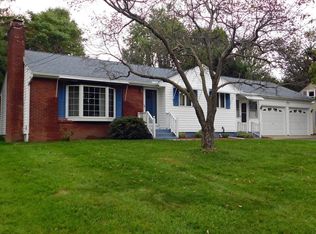 77 W Allen Ridge Rd, Springfield, MA 01118