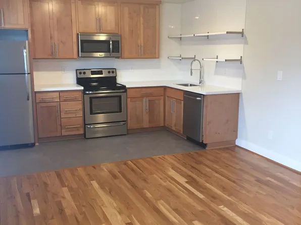Berkeley Apartments, 7511 N Berkeley Ave APT 8, Portland, OR 97203