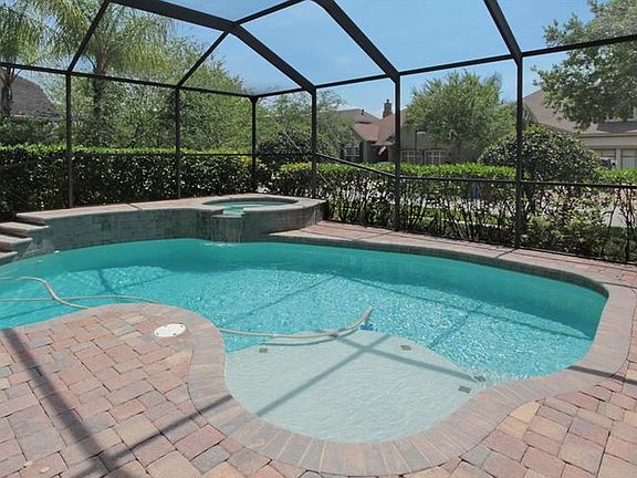 4th image of 14633 Chatsworth Manor Cir