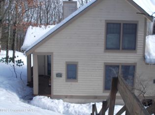 420 Hickory Dr, Tannersville, PA