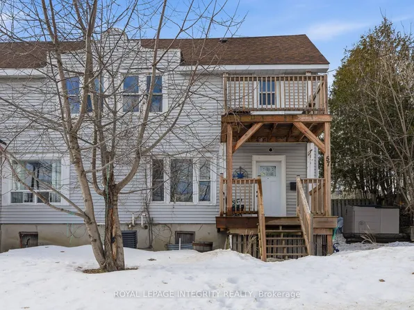 57 Havey St, Arnprior, ON K7S 3J6