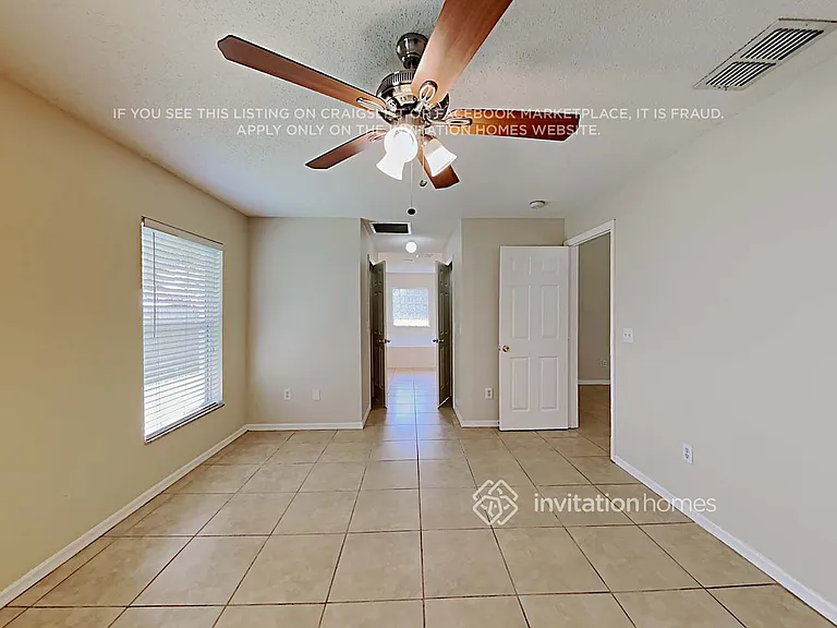 409 NW Concord Dr — Photo 9