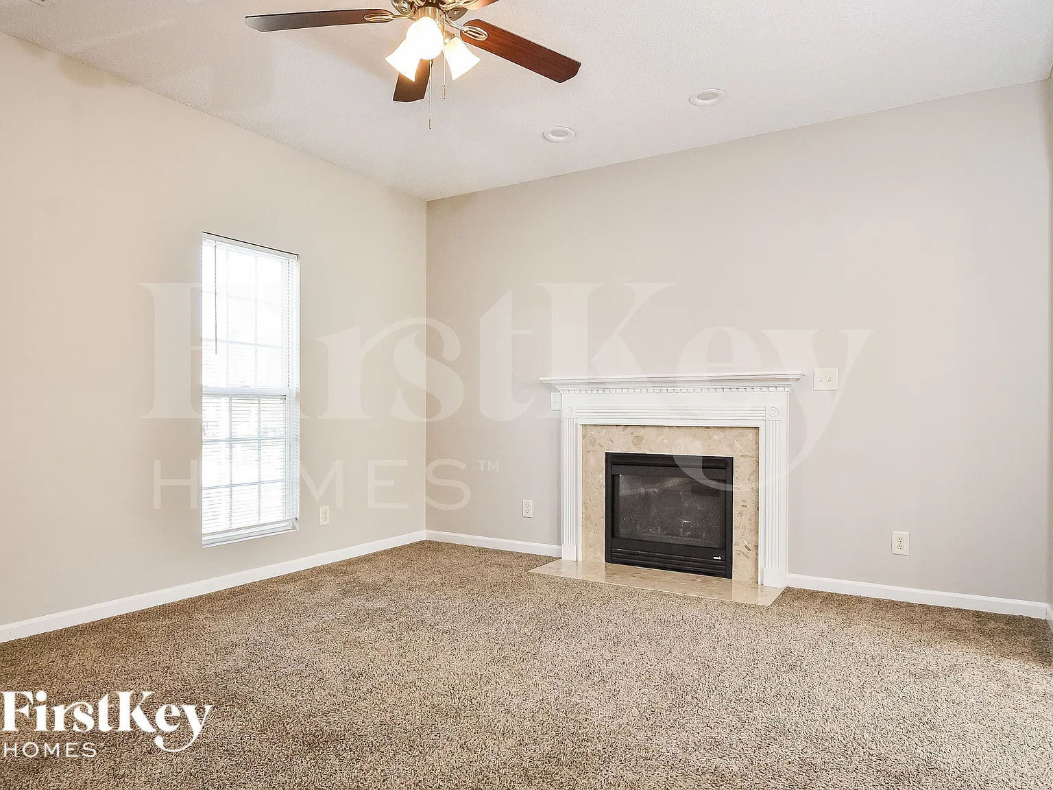 3 bed, 2.5 bath, 1802 sqft, $2,160 — Photo 4