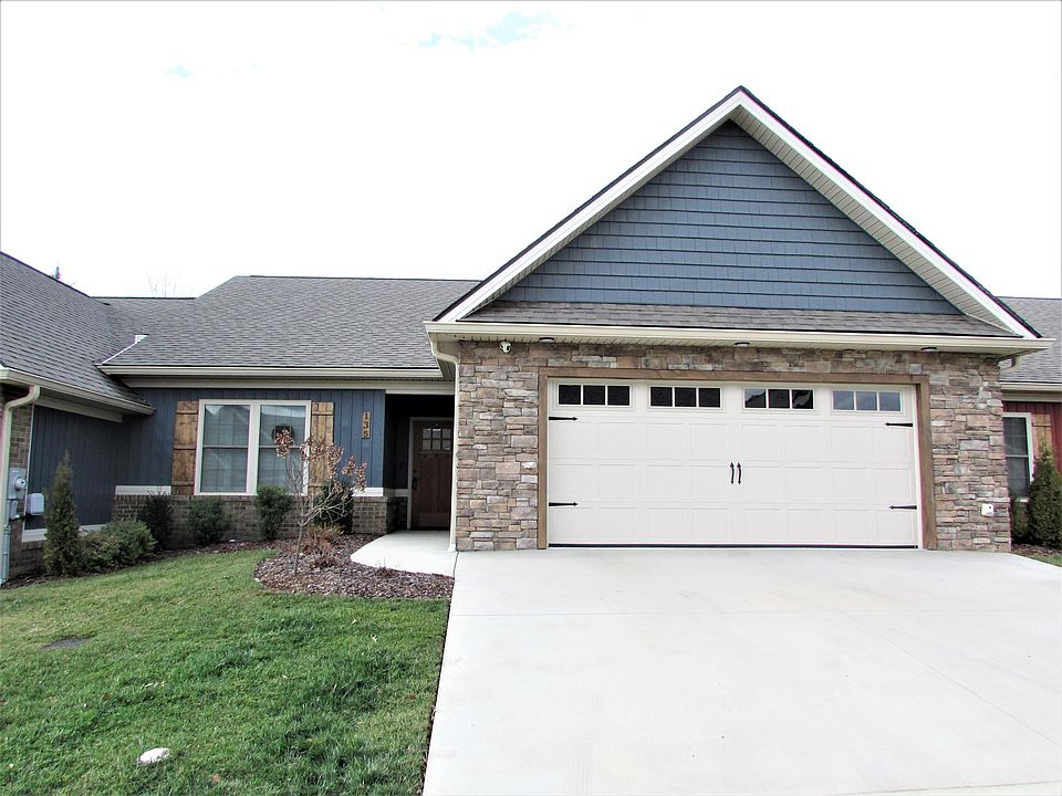1st image of 135 Hacker Martin Dr #135