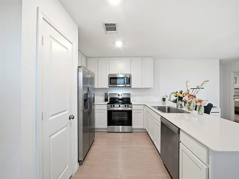 253 Tugboat Annie Way — Photo 6
