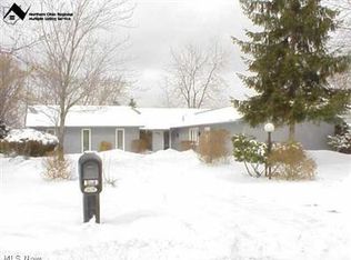 10826 Fence Row Dr, Strongsville, OH 44149
