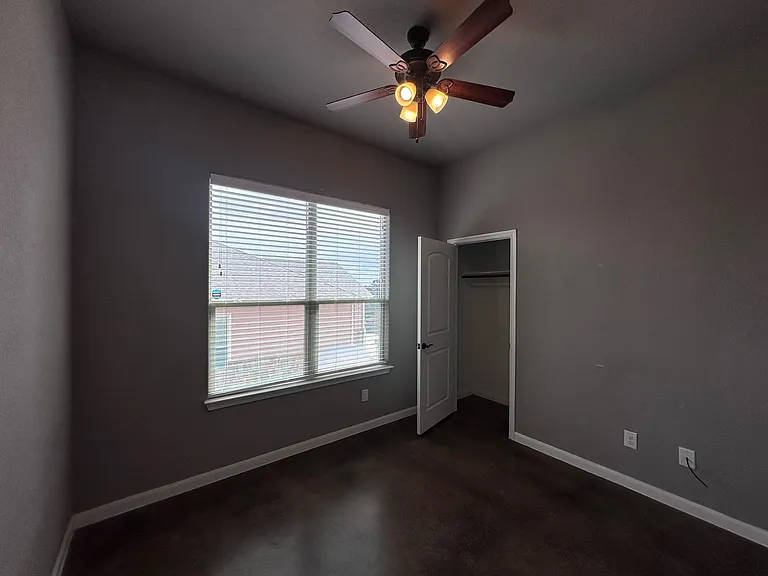 200 Mauna Kea Ln #B — Photo 13
