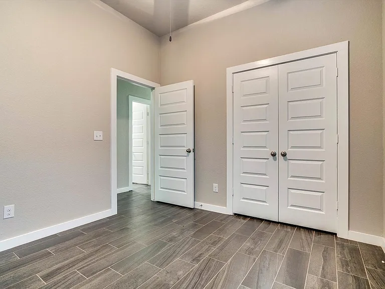 130 Hidden Springs Dr — Photo 8