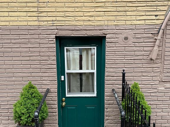 Private entrance
