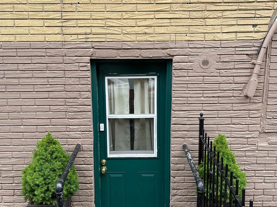 Private entrance