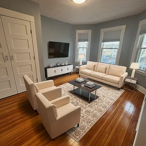 35 Montfern Ave #2 Photo 1